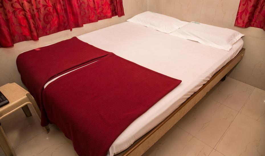 Golden Guest House Bangalore Exterior photo